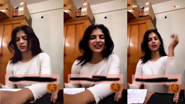 Kritika Kapoor Most Demanded New 21Min + Lesbian Live